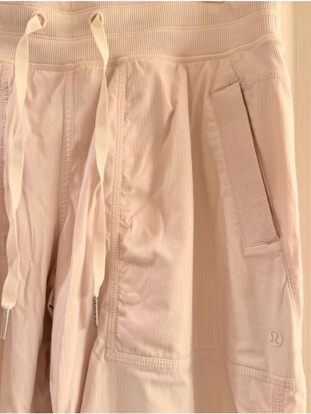 Lululemon pants - Picture 2 of 3